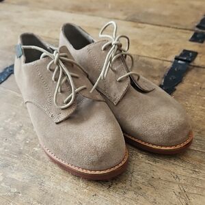 G.H. Bass & Co. Taupe Suede Shoes with Green Label And Laces Sz 7.5